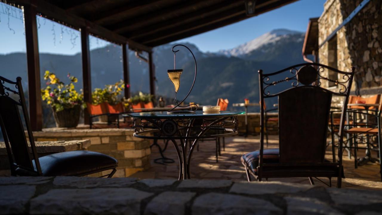 Evilion Traditional Inn Plakoton Exterior photo